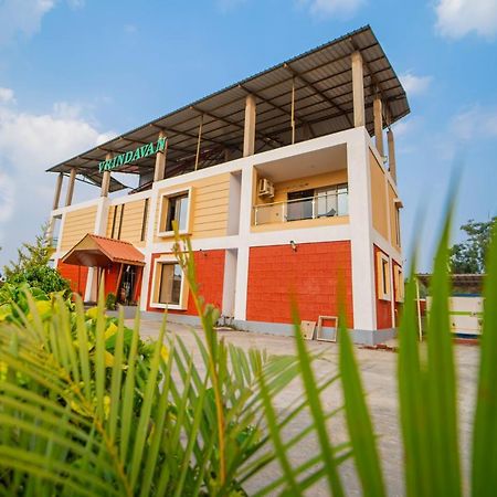 Vrindavan Resort มหาบาเลชวาร์ ภายนอก รูปภาพ