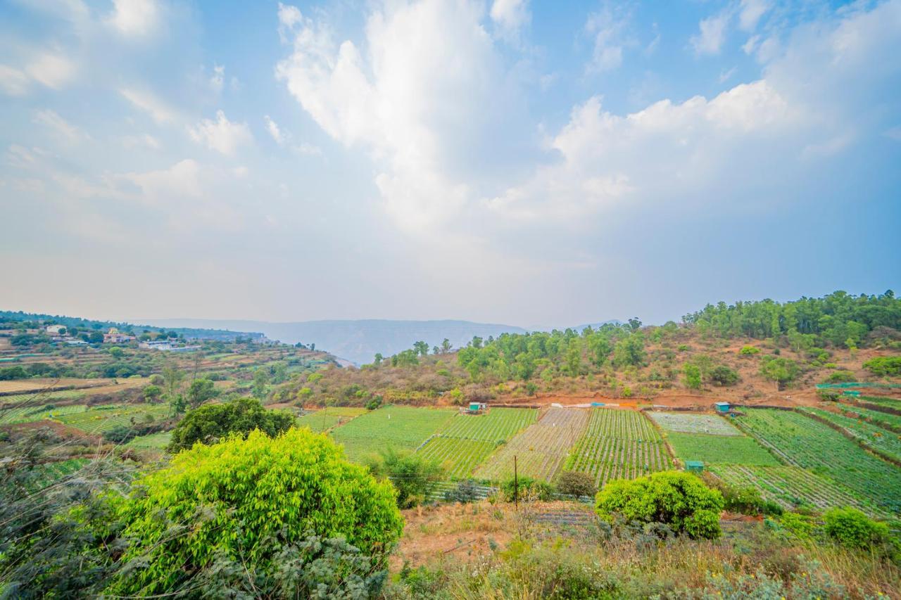 Vrindavan Resort มหาบาเลชวาร์ ภายนอก รูปภาพ