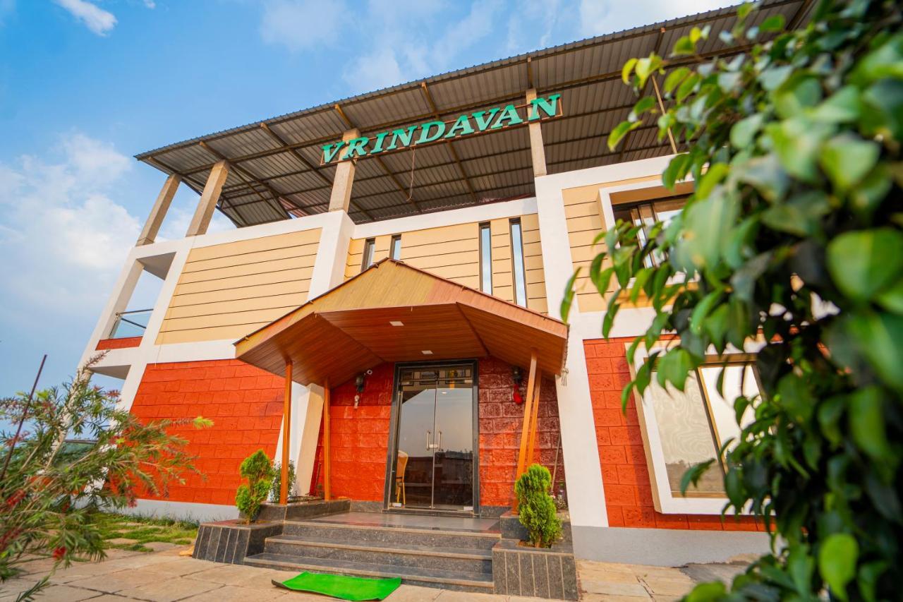 Vrindavan Resort มหาบาเลชวาร์ ภายนอก รูปภาพ